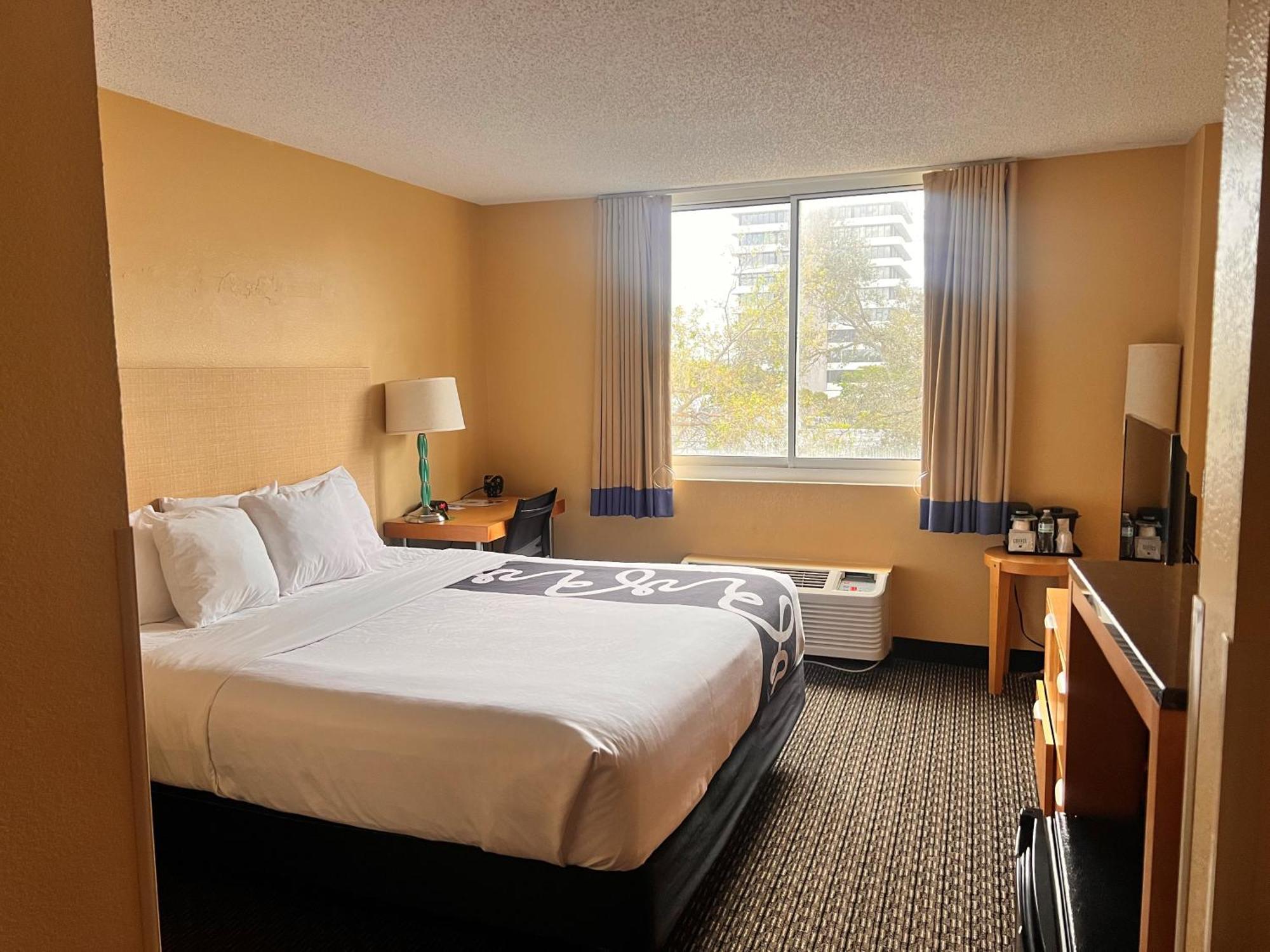 La Quinta By Wyndham West Palm Beach Airport Dış mekan fotoğraf